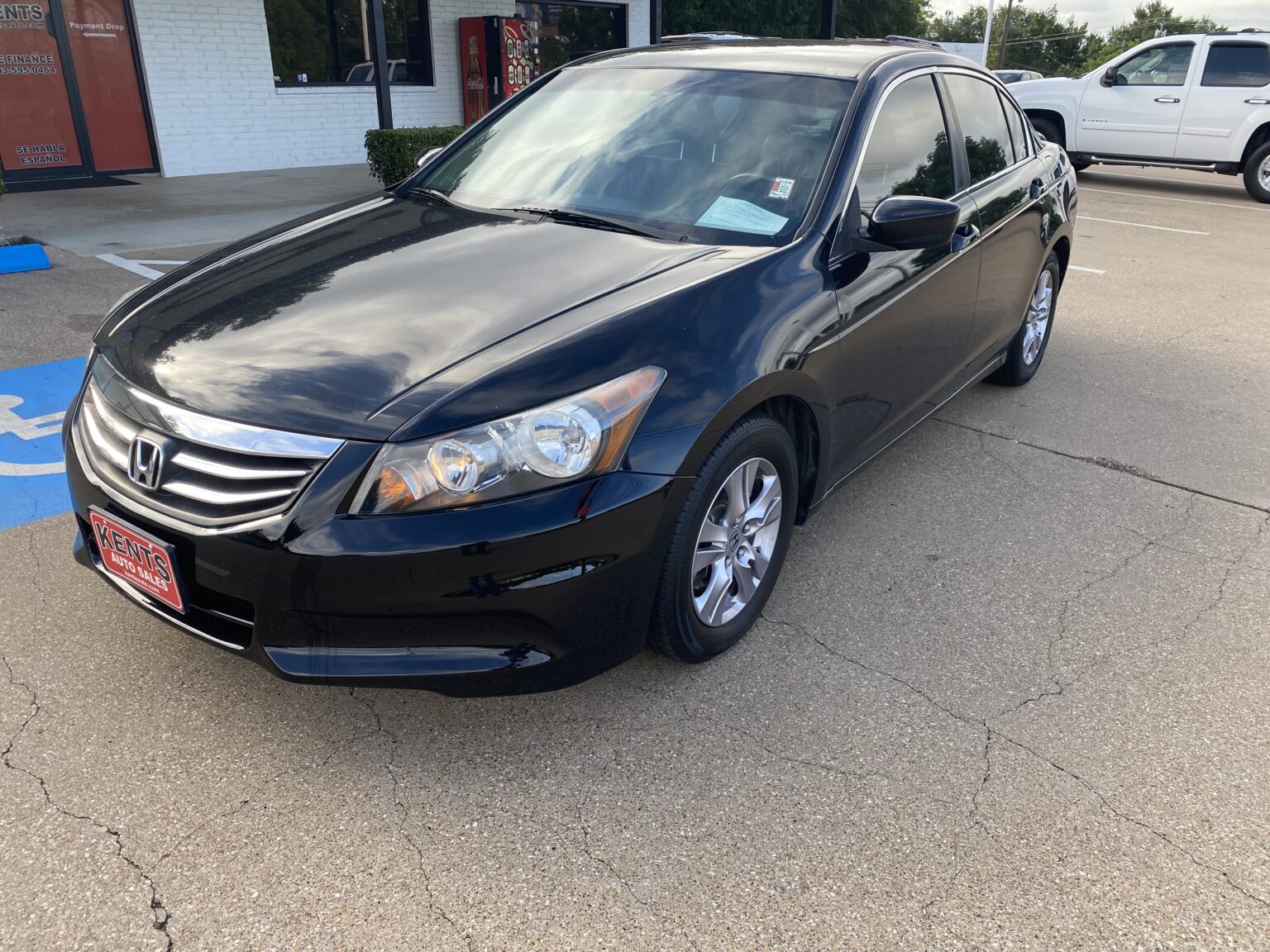 Kent's Auto Used Car Dealer Tyler, Texas